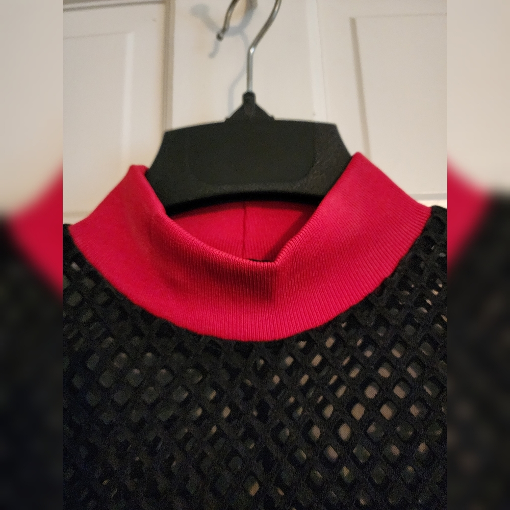 DISTURBIA Enmeshed Midi Dress Red Collar 4 NWOT - Picture 4 of 13